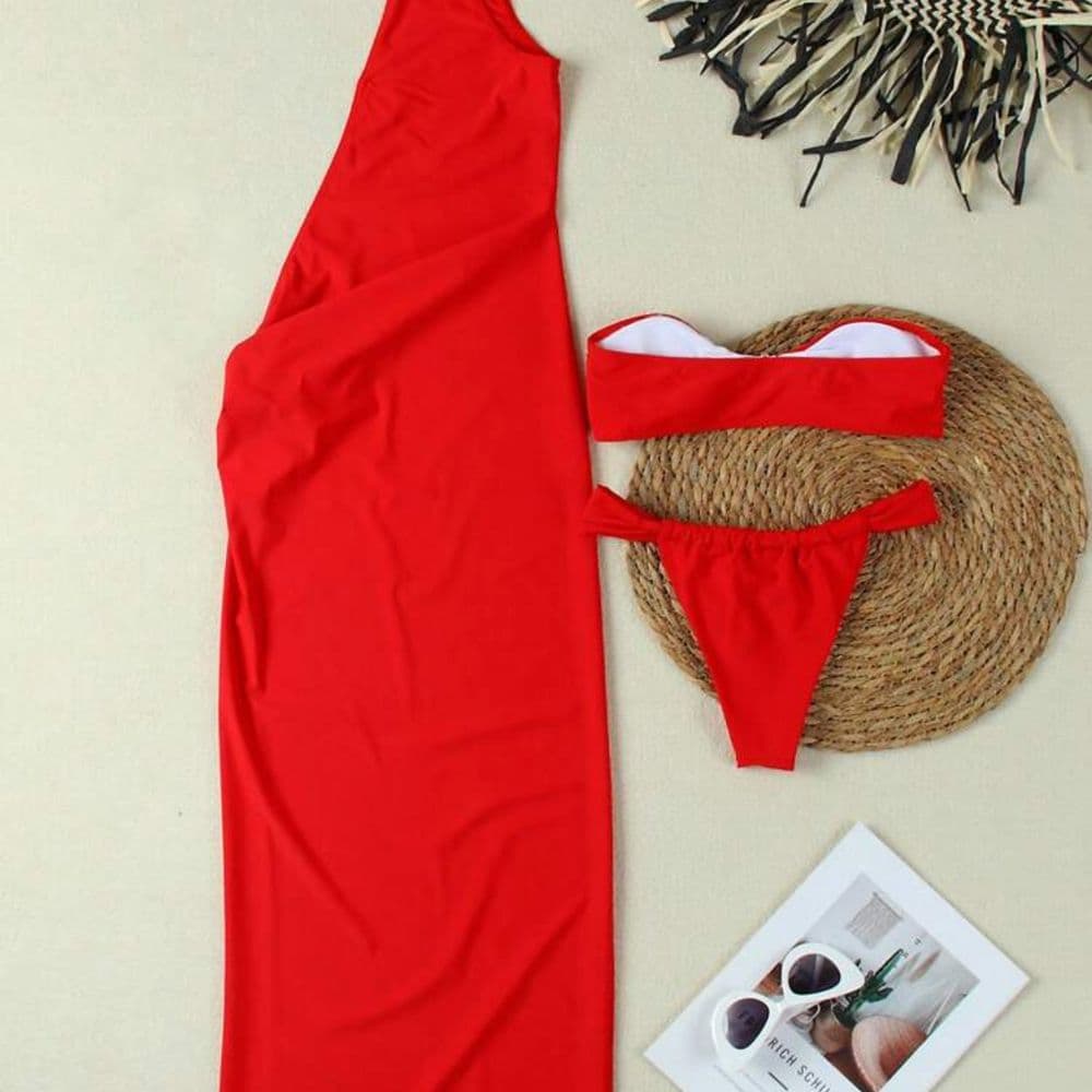 Bikini rojo con pareo