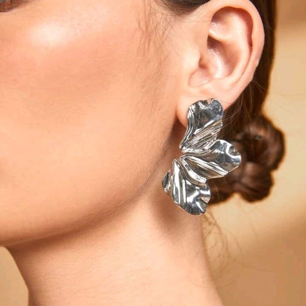 PENDIENTES MEDIA FLOR