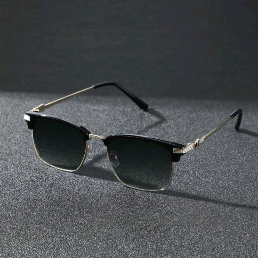 GAFAS BROWLINE CUADRADA OSCURO DEGRADADO