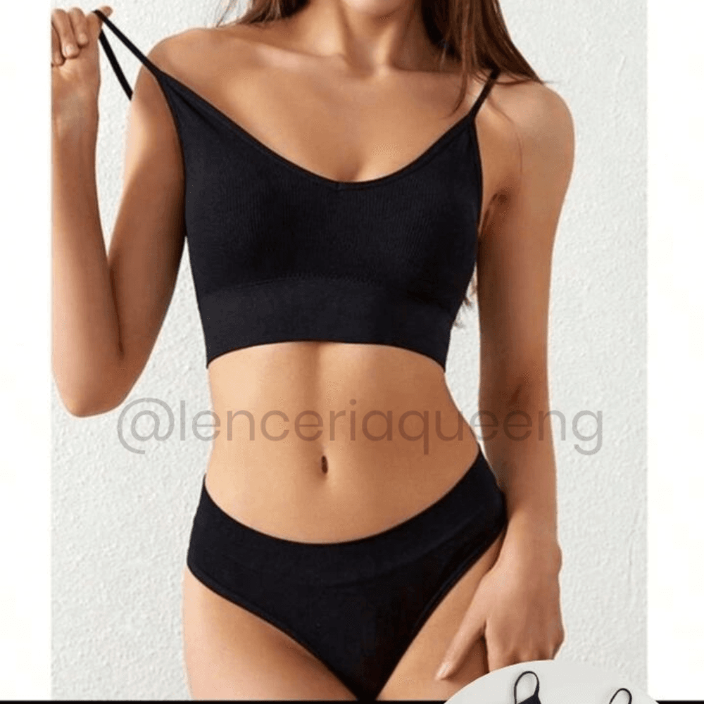 Conjunto Black & White
