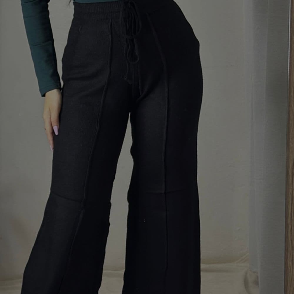 Calça de lâ