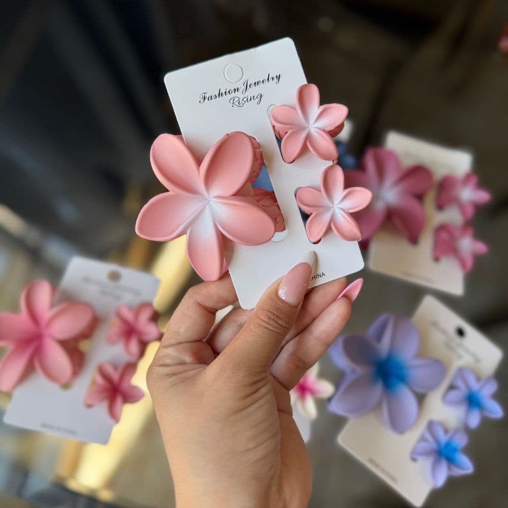 Pinzas de flores color mate de 3 piezas🌸