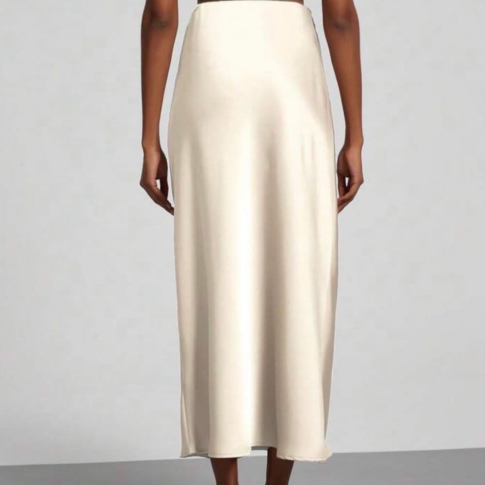 Ligth beige satin skirt