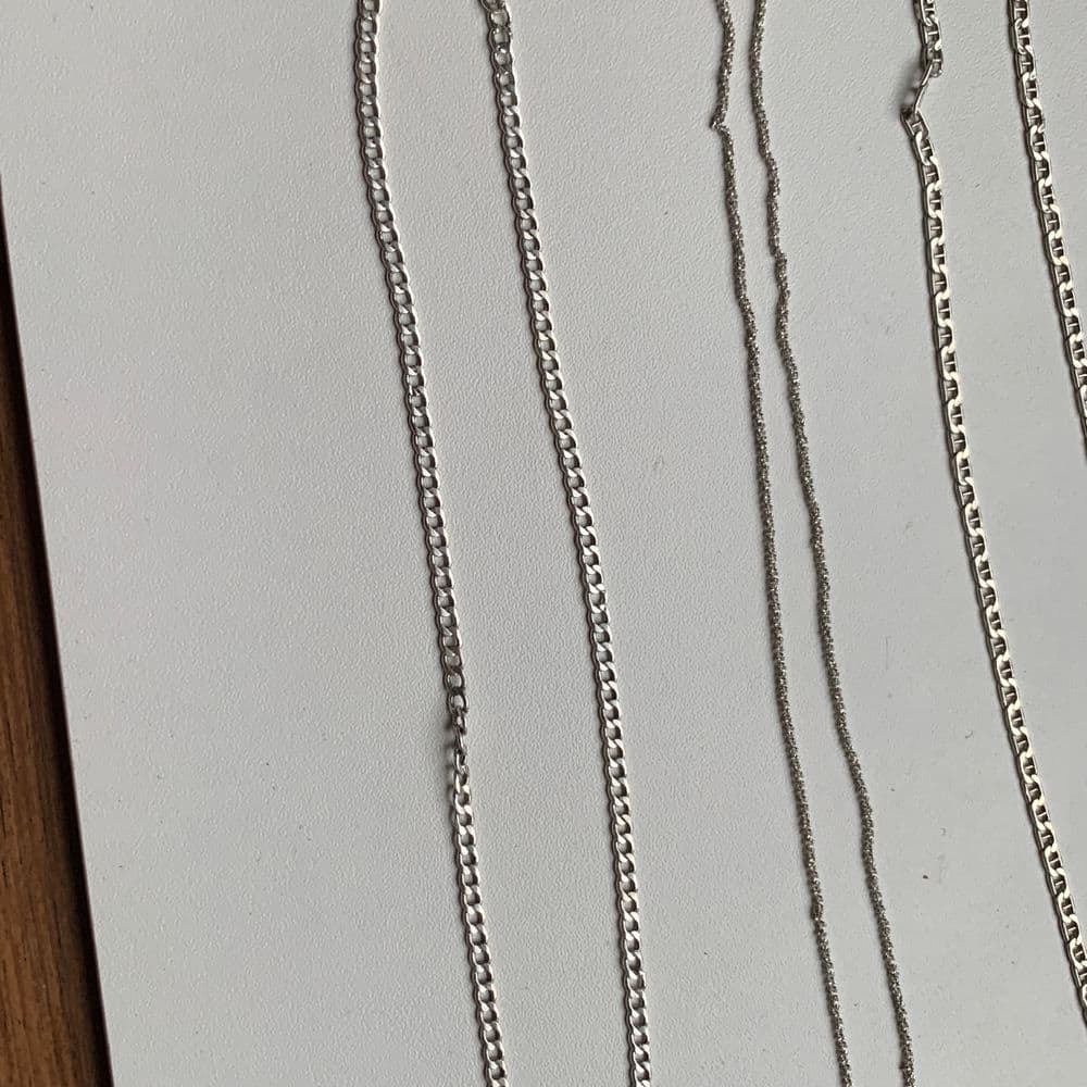 Cadena de plata