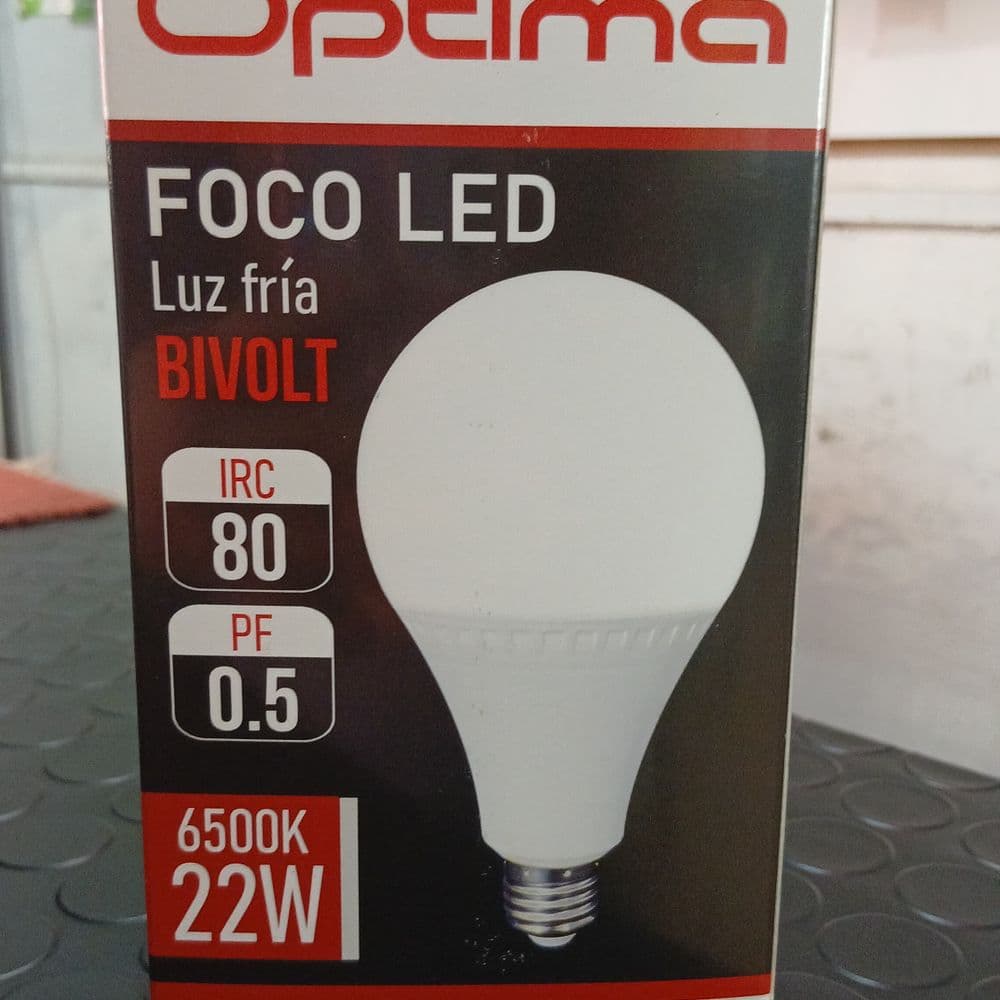 Focos 22W fria