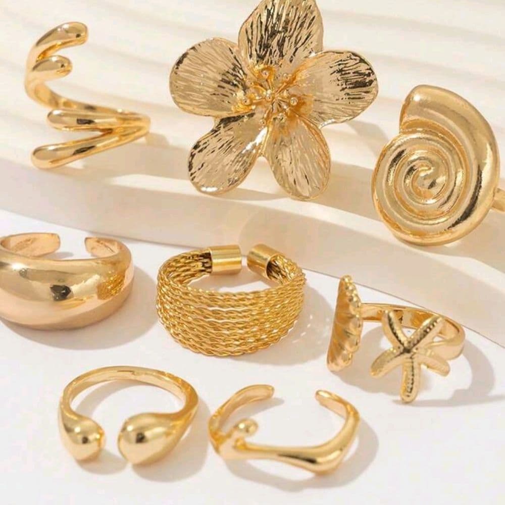 Set de 8 anillos dorados
