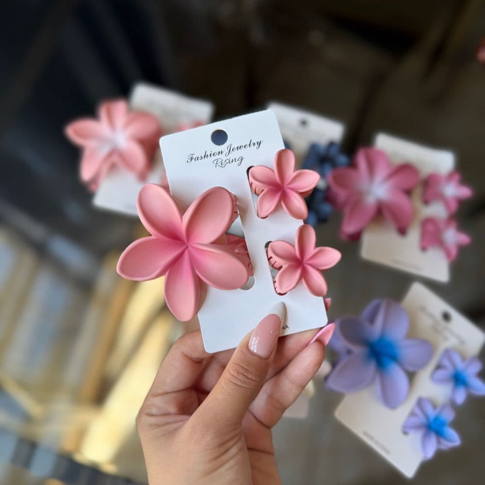 Pinzas de flores color mate de 3 piezas🌸
