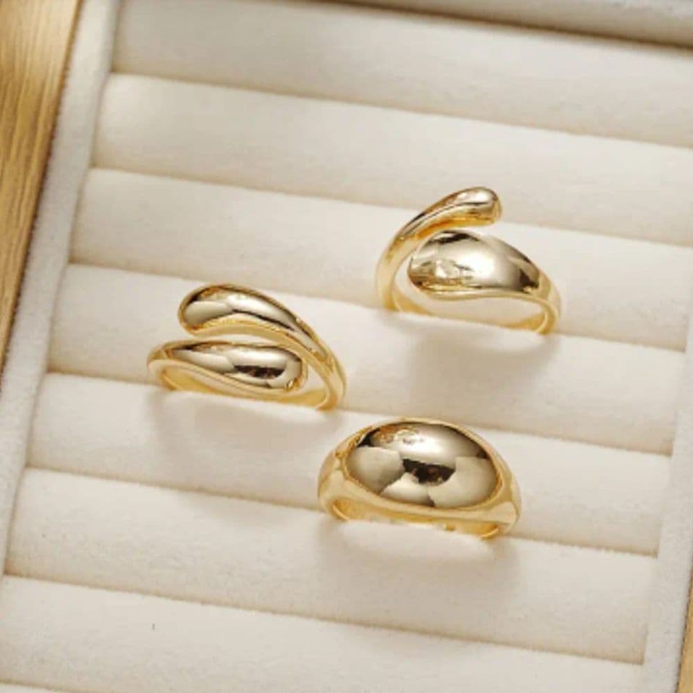 SET DE ANILLOS DORADOS