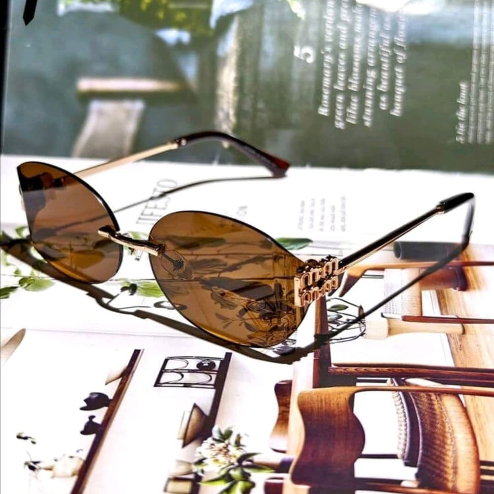 LENTES DE SOL ESTILO MIU MIU