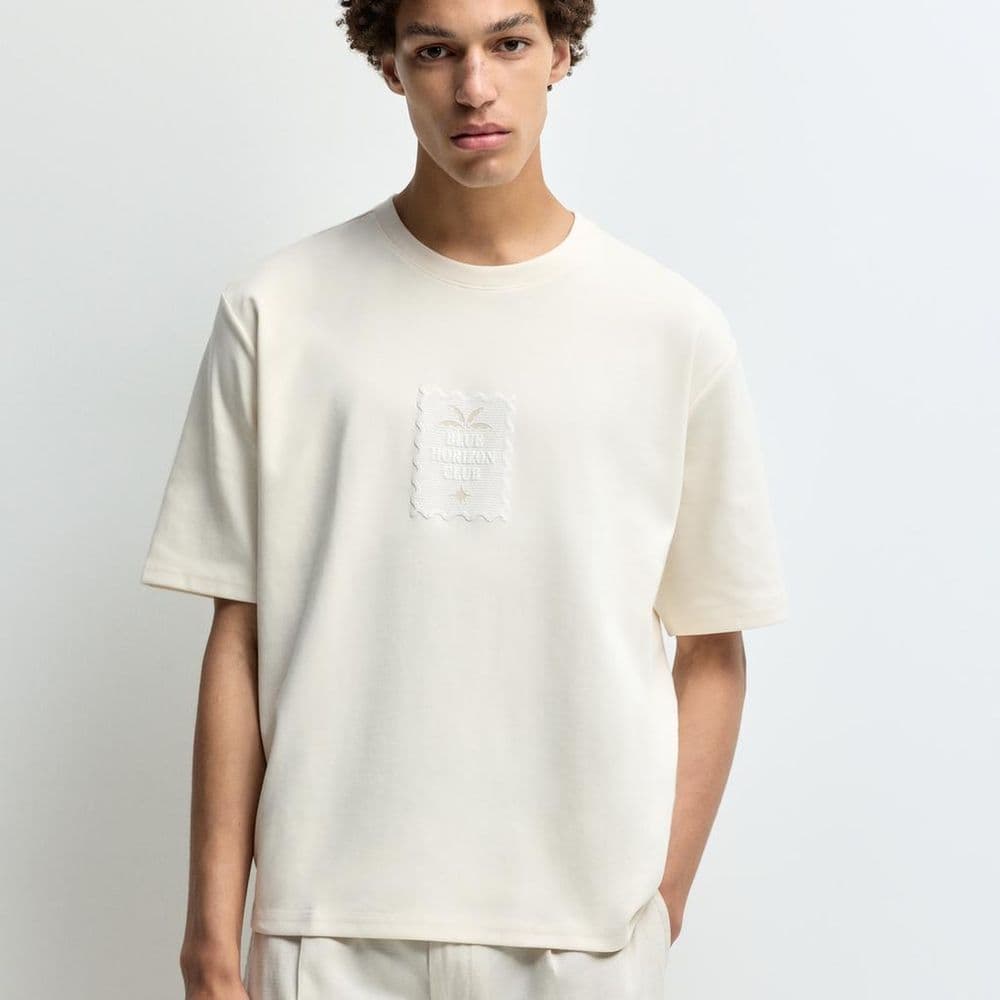 Camiseta engomada